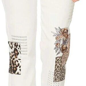 DG2 Diane Gilman White Embroidered Denim Capri‎ Cropped Jeans Size: 20W